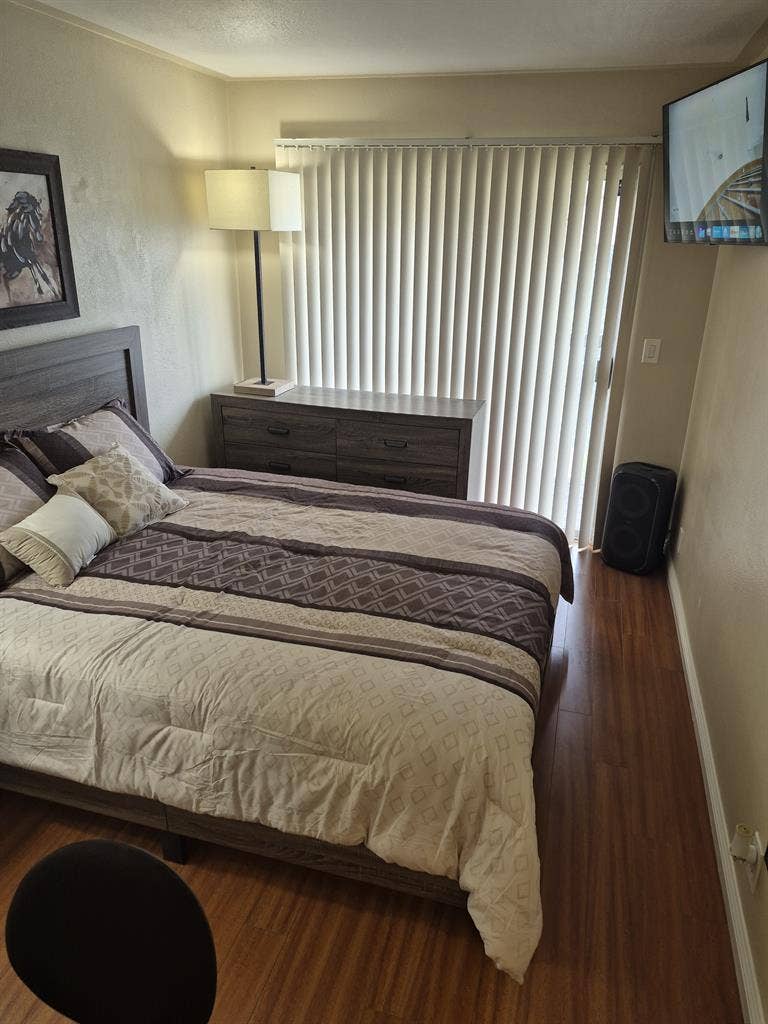 Room for Rent In Torrance, CA