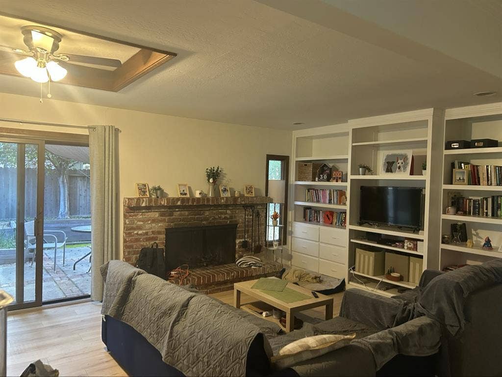 Lease Takeover for Now or Summer!