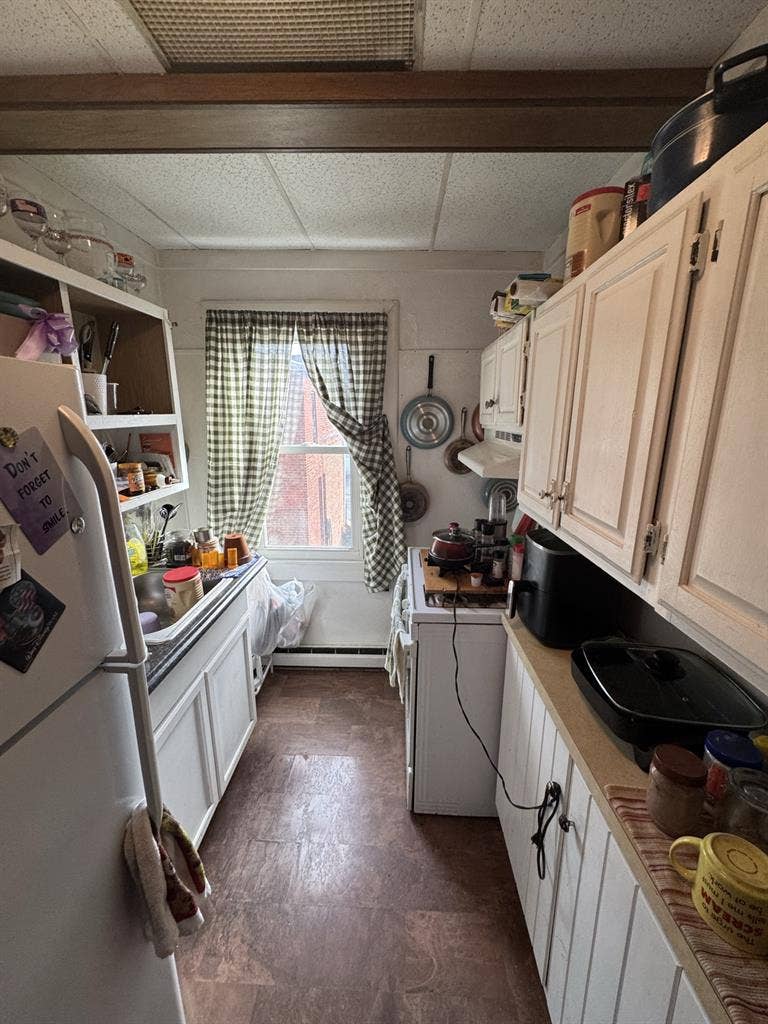 Spacious room with bonus area