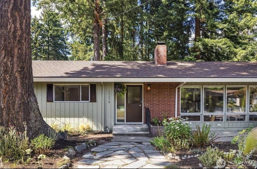 Rooms available - Bellevue