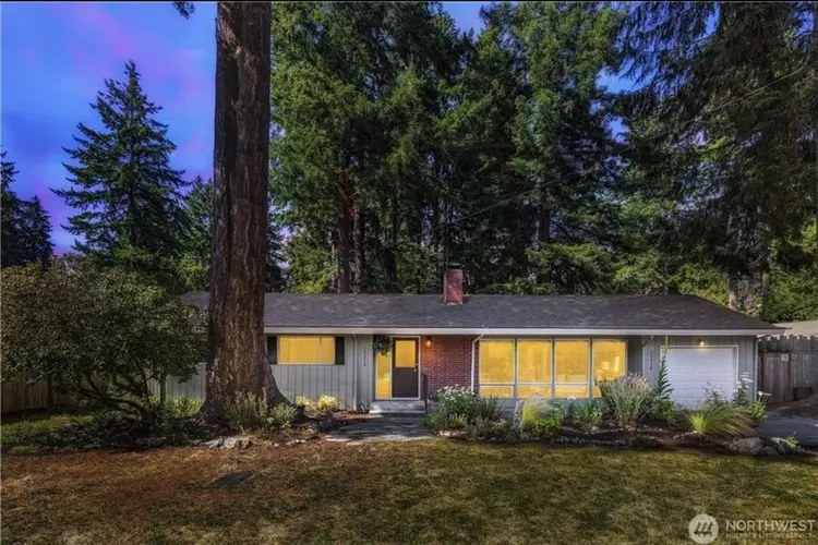 Rooms available - Bellevue