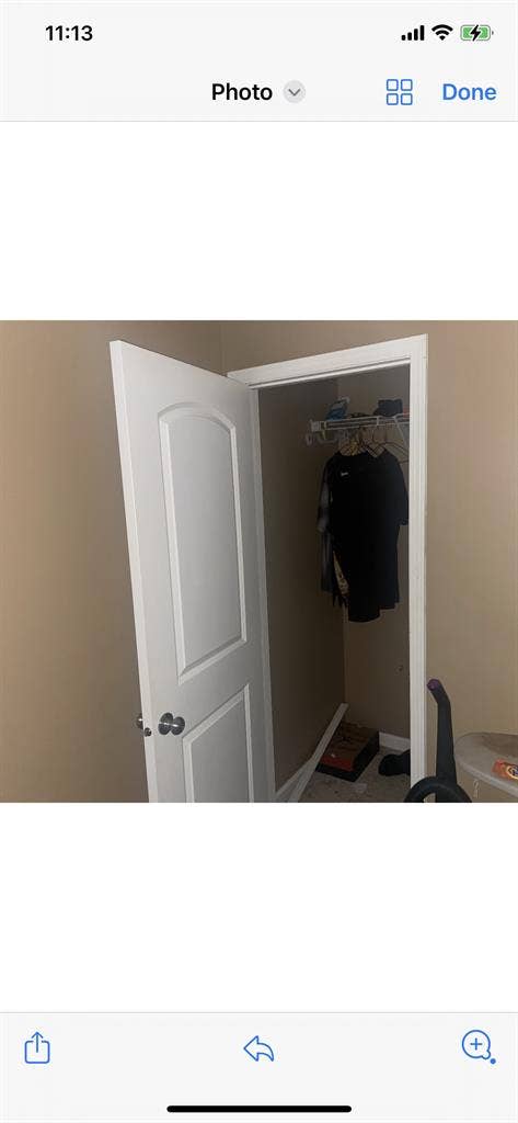 Big Bedroom with walk in closet