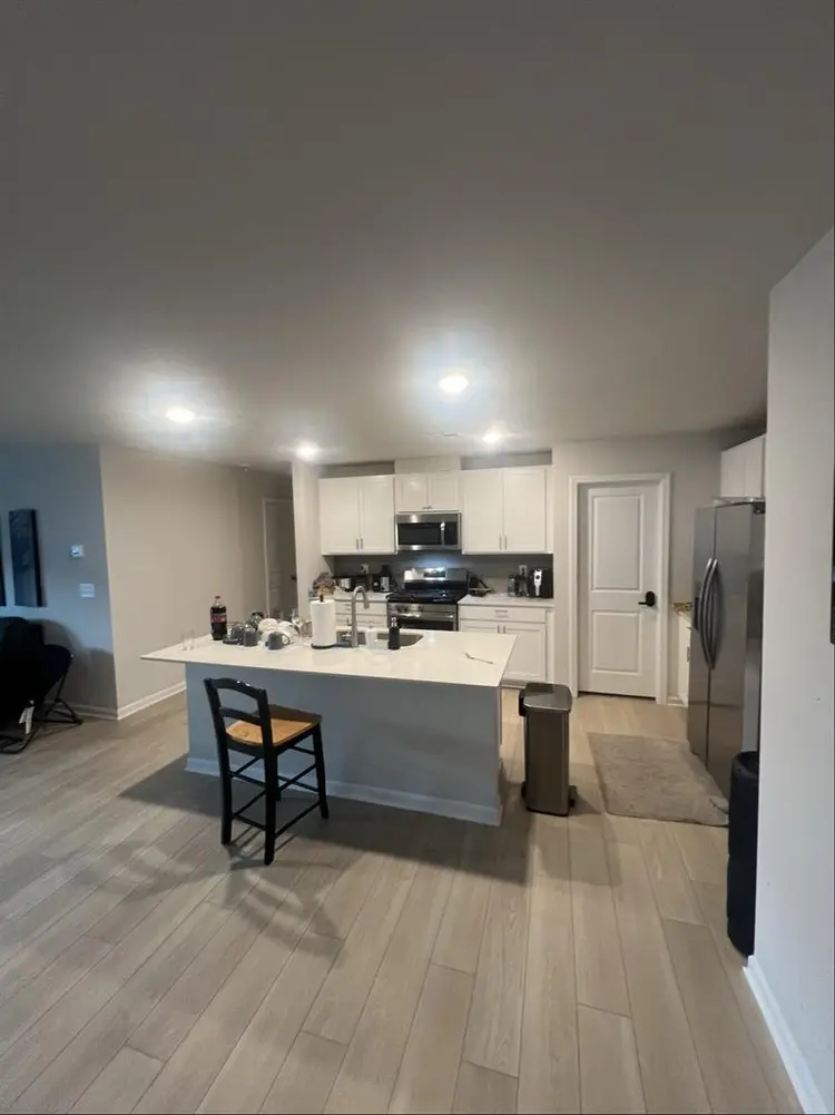 Room for rent in new house!