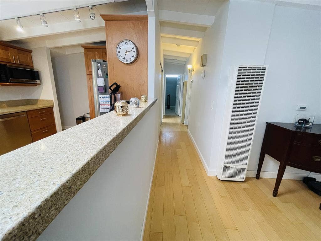 Master Bedroom in Bay Park