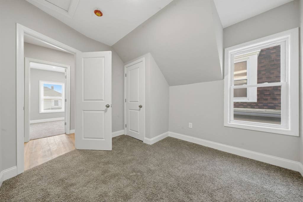 NEW APARTMENT 2 FAMILY HOUSE