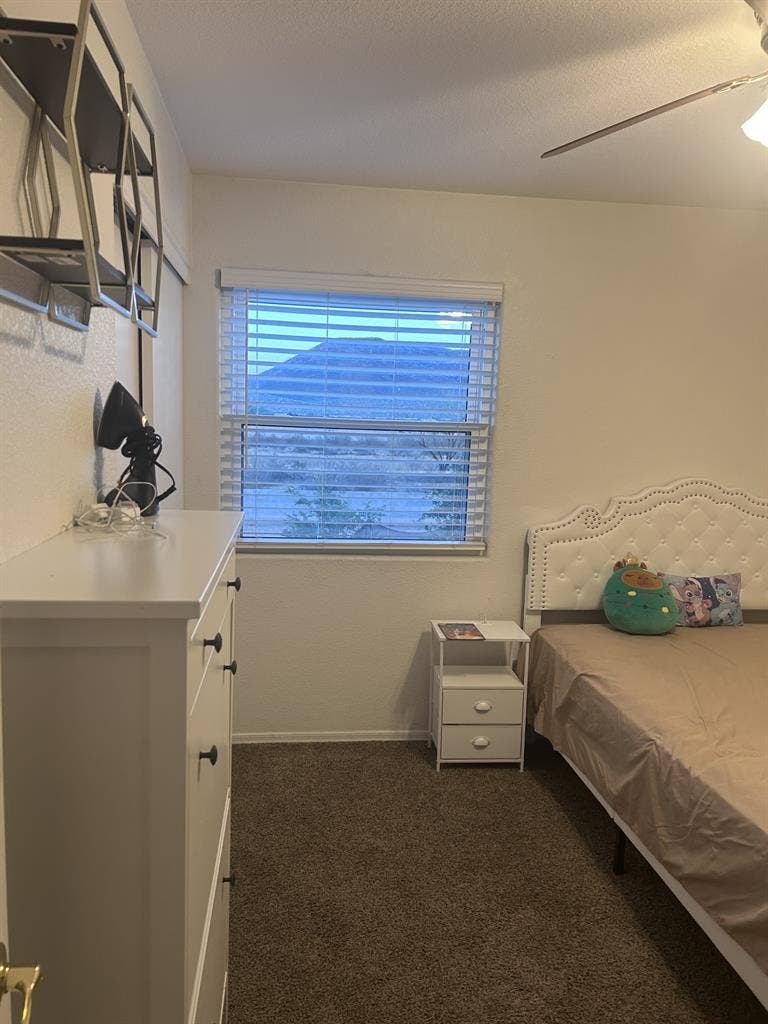 Room for rent
