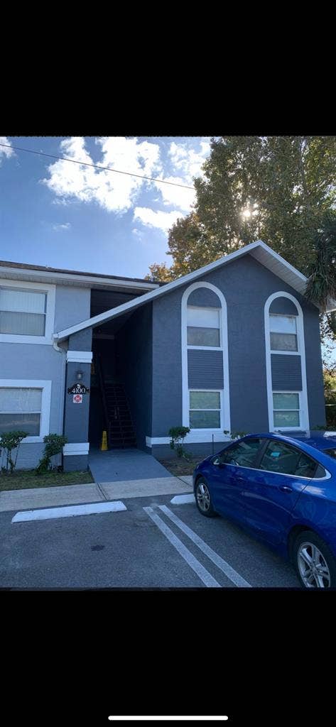 $1000 Master Bedroom w Private Bath