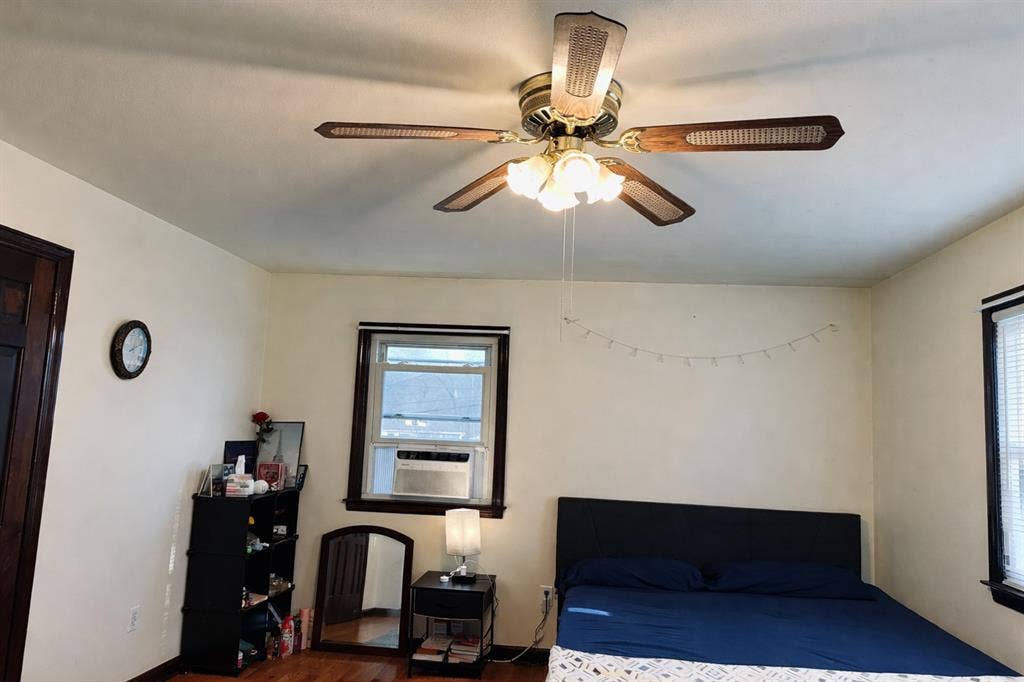 Private room in East Norwalk