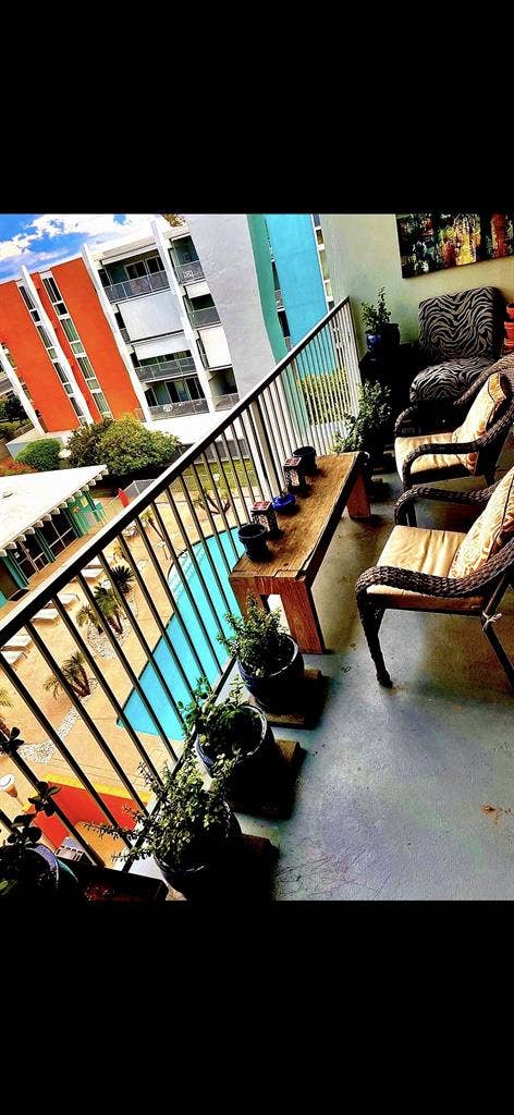 Furnished bedrooms w/private bath