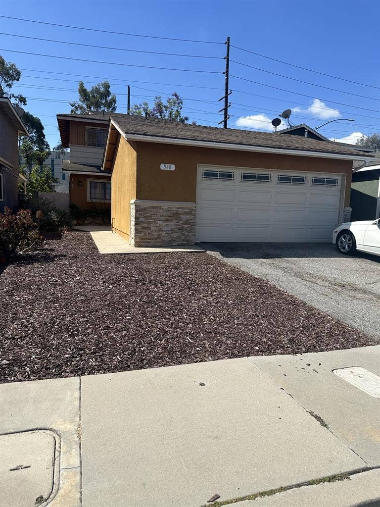 Comfortable Private Room in Carson