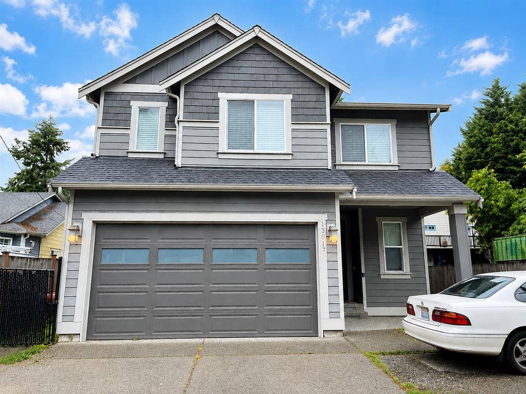 Female-Only Private Room in Tukwila
