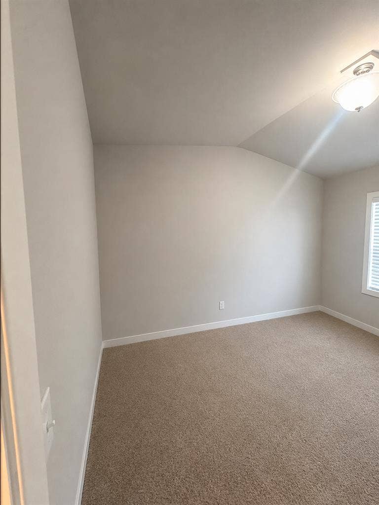Female-Only Private Room in Tukwila