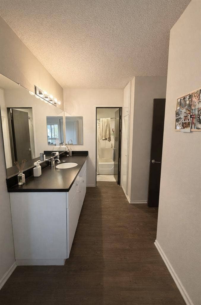1 bed/1 bath: Pacific Beach, CA