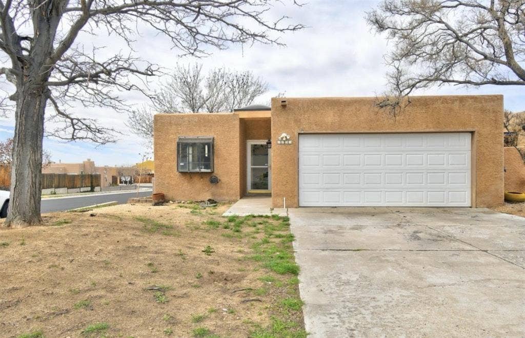 2 bedrooms/1 bath in a house