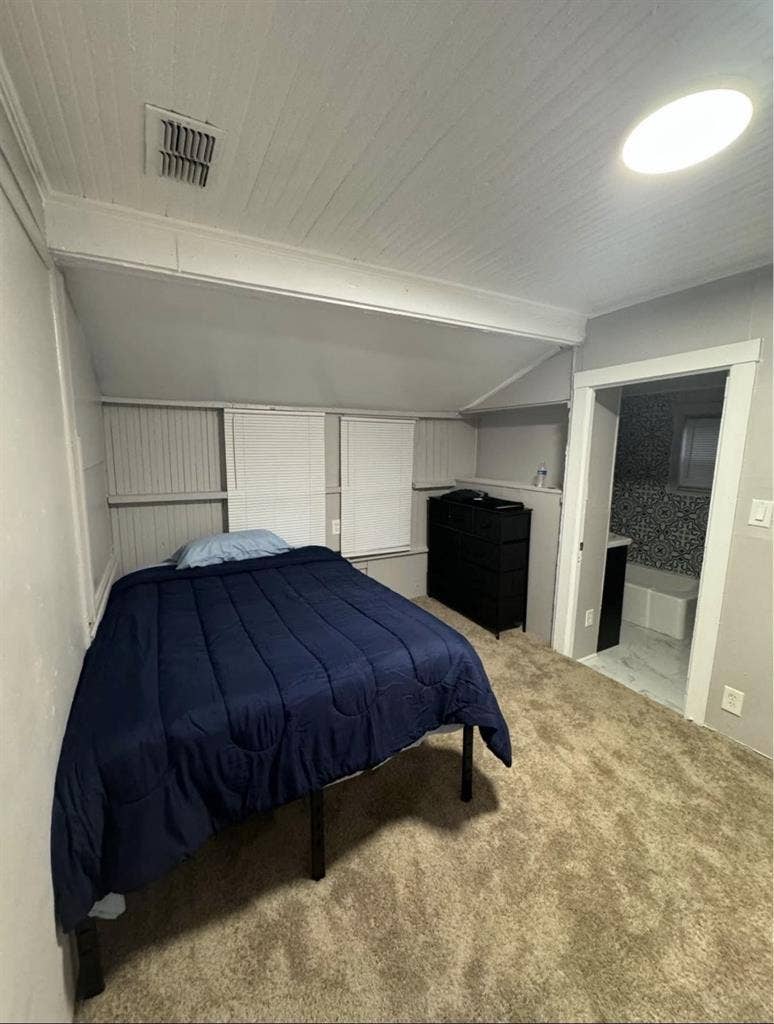 Fully furnished Room available