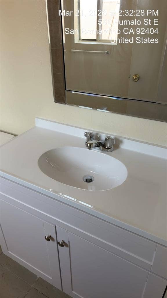 1/2 bedrooms available!!