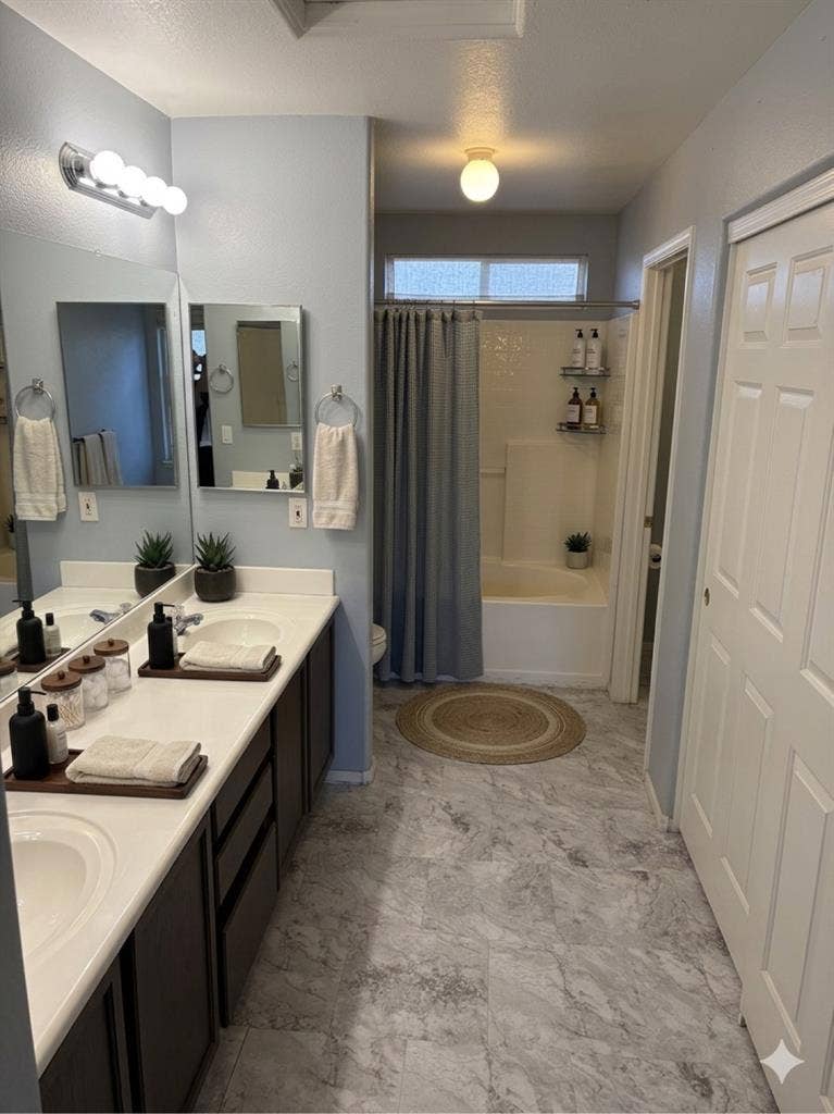 2 Bed (Master) + 2 Bath + loft