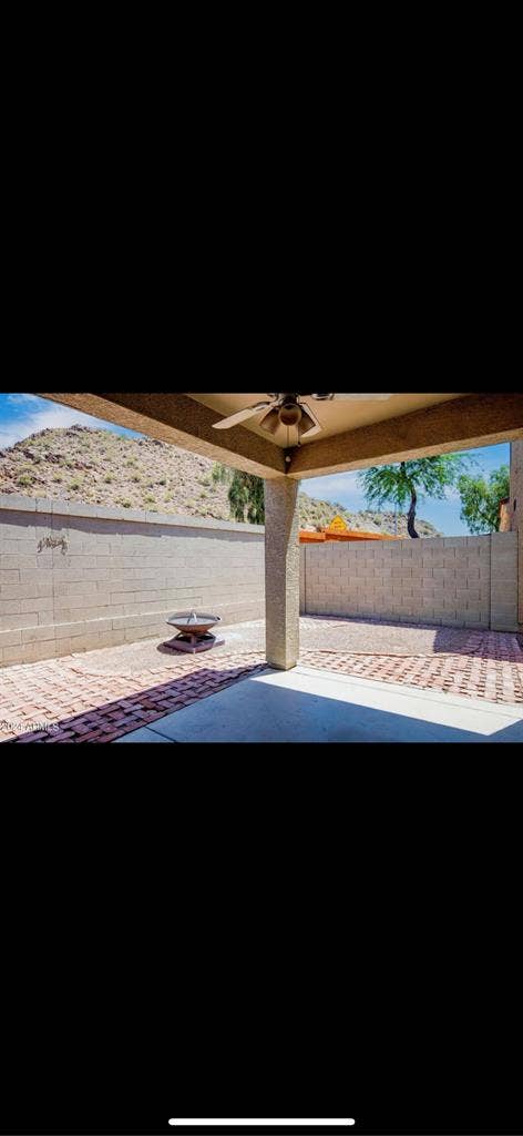 2 Bed (Master) + 2 Bath + loft
