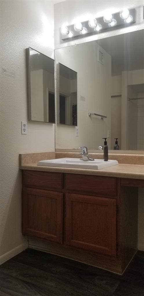 Roommate Wanted for Lease
