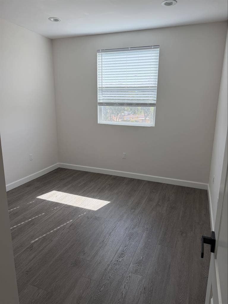 Room for rent $1100 all included
