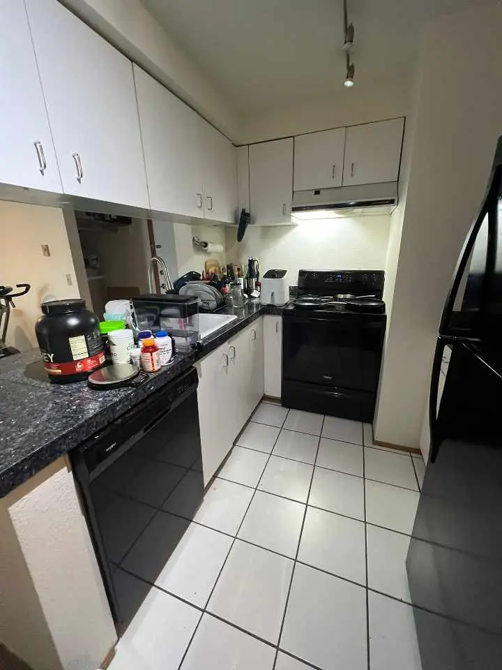 Private Room in 2bd/2ba Apartment