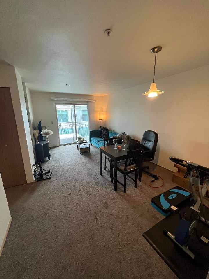 Private Room in 2bd/2ba Apartment