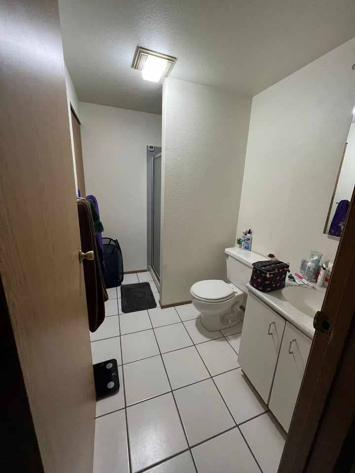 Private Room in 2bd/2ba Apartment