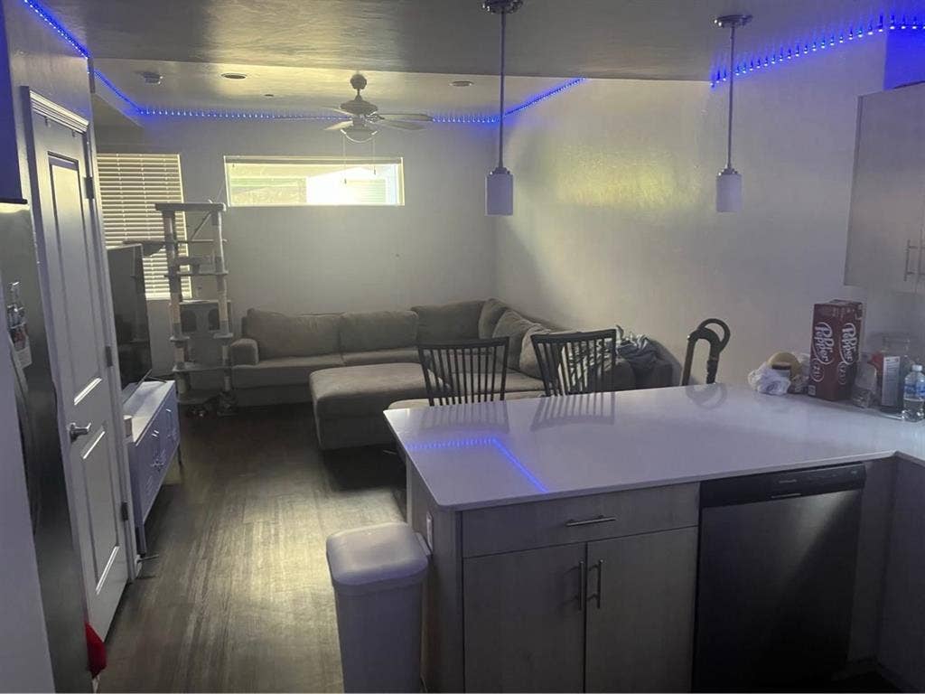 Looking for 1 more Roommate