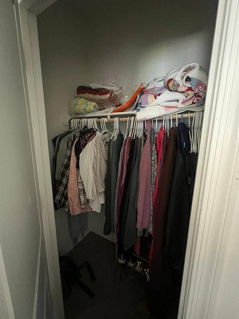 Looking for 1 more Roommate