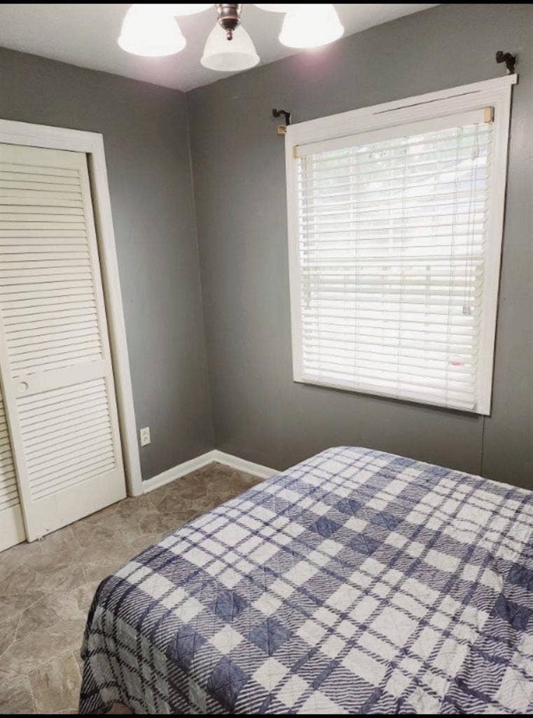 Private Room near Skibo Mall