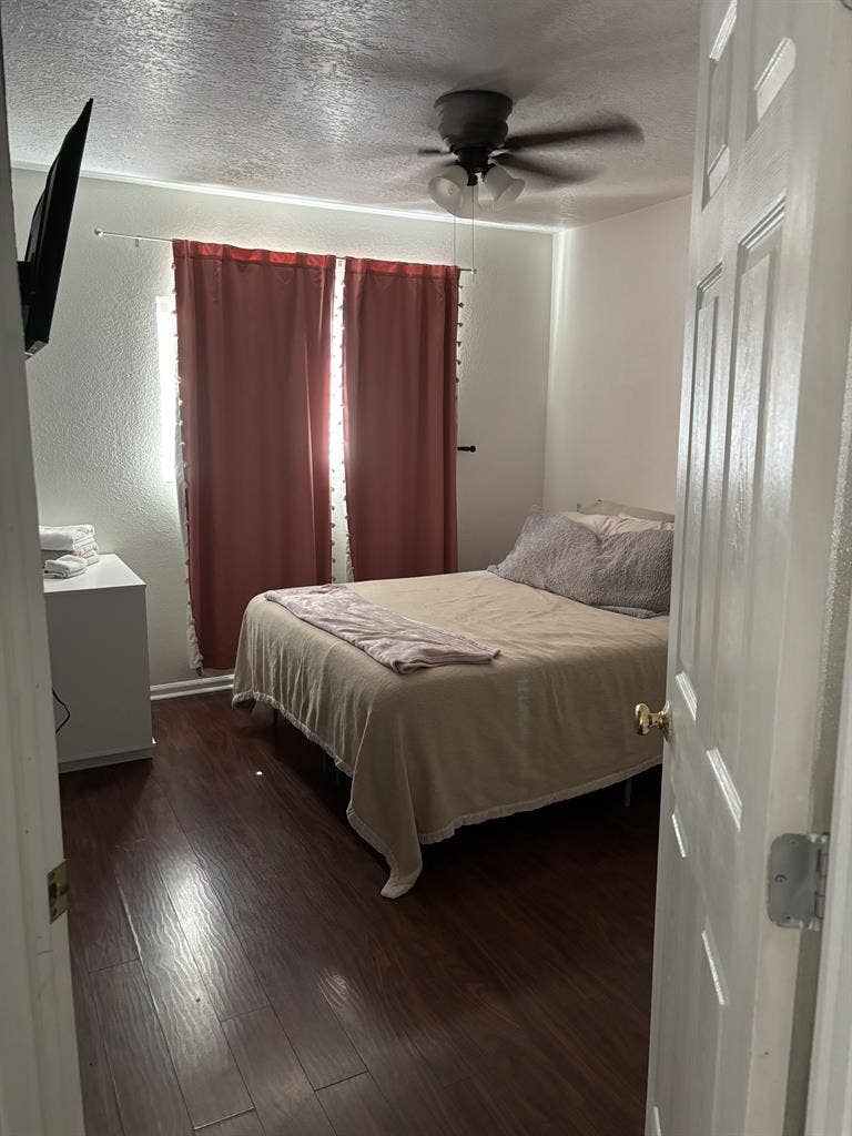 Private room in Safe Home