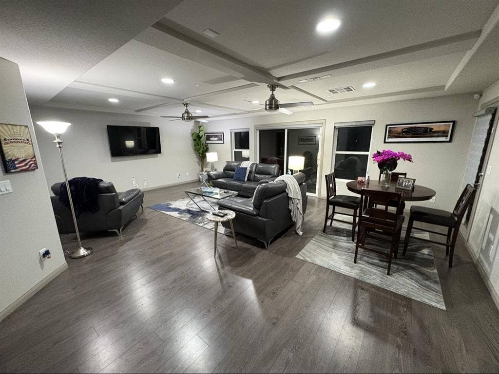 Amazing 1st floor suite.