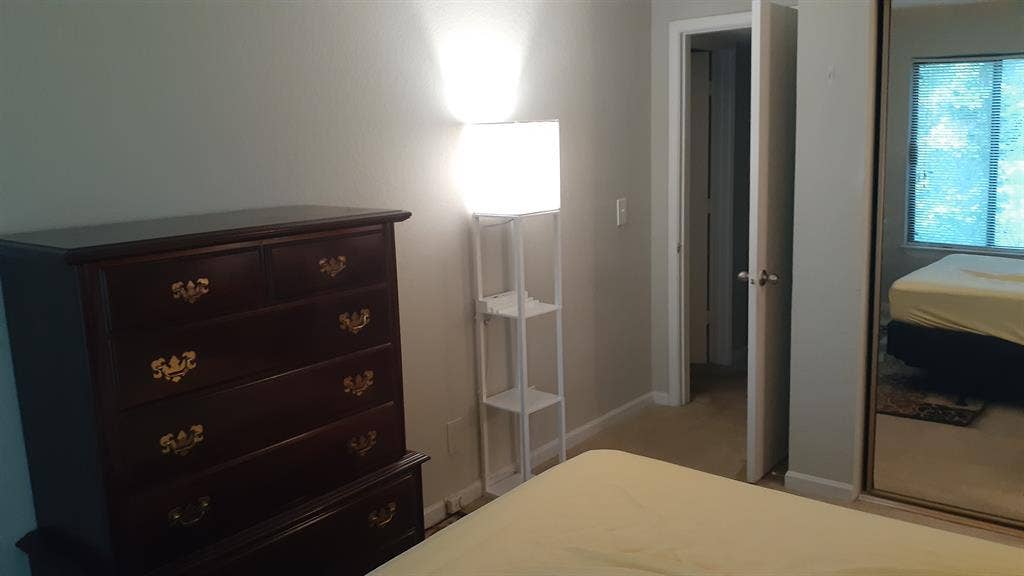 Furnished room in Sandy Springs