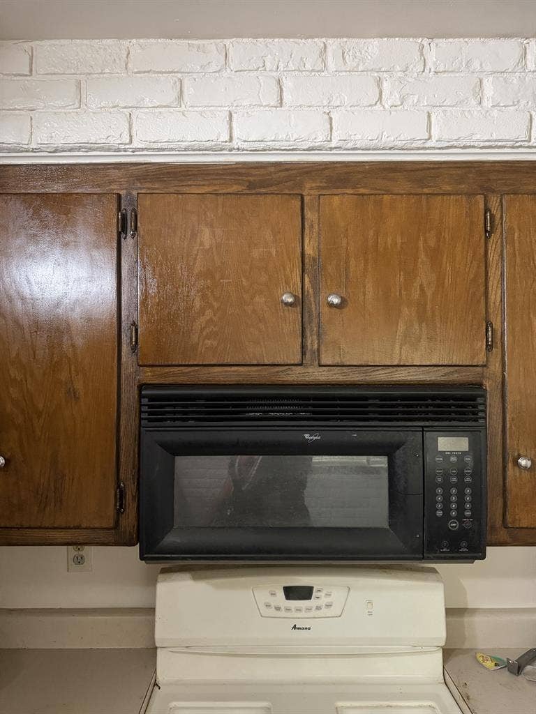 UPDATED AND FULLY FURNISHED FOR YOU