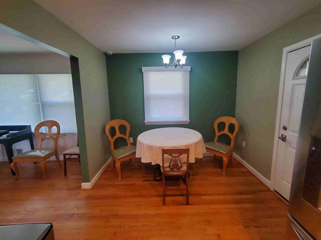 Women Only-Furnished BR Alexandria