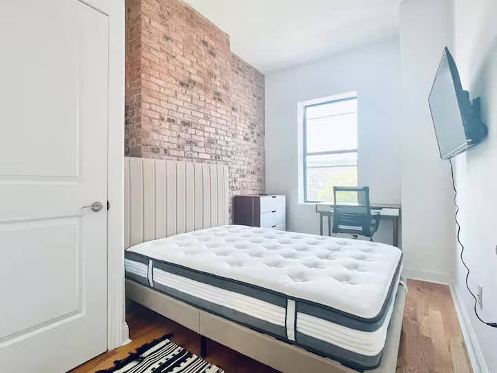 Room for Student or Professional
