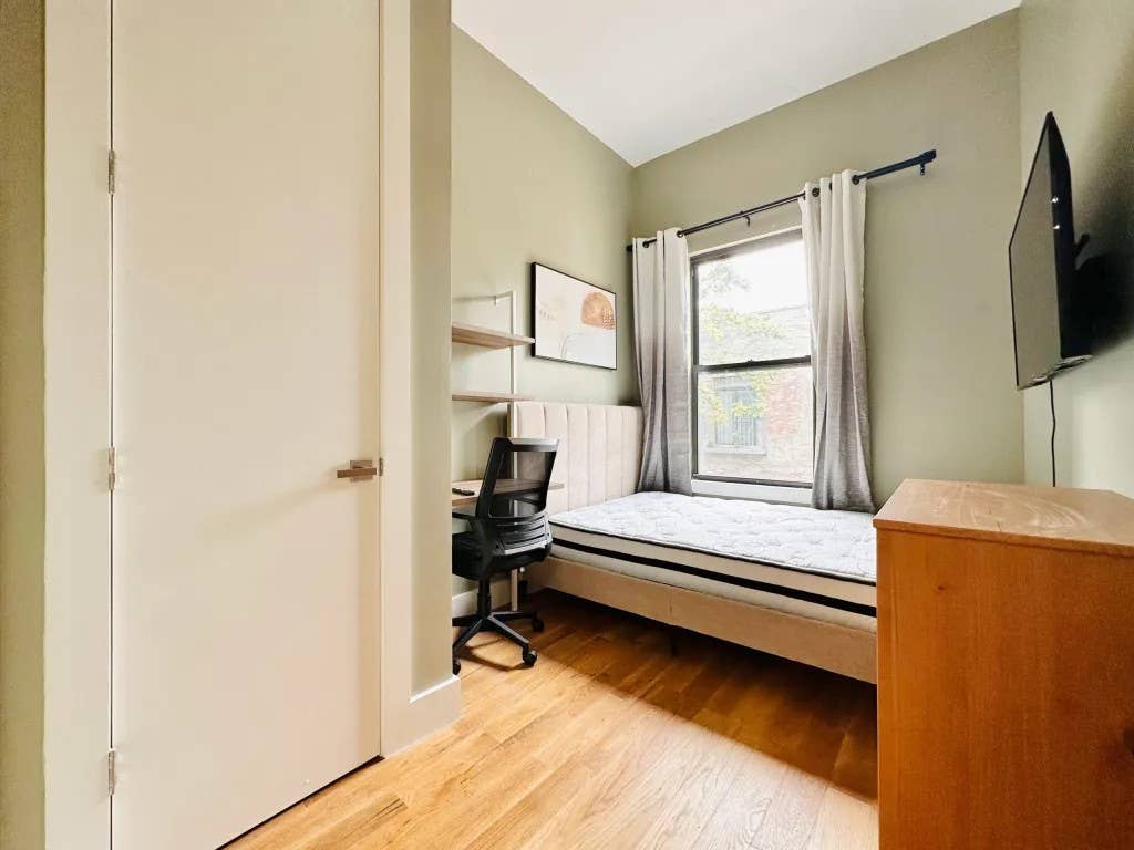 Bushwick Room I 25 min to Manhattan