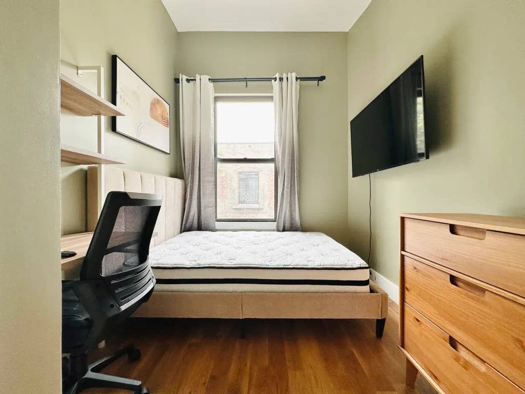 Bushwick Room I 25 min to Manhattan