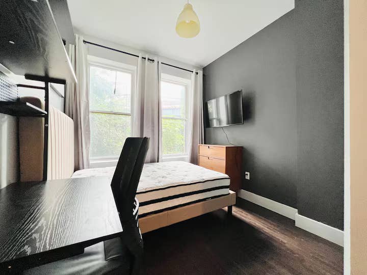 Gym, Rooftop, AC, Washer/dryer #362