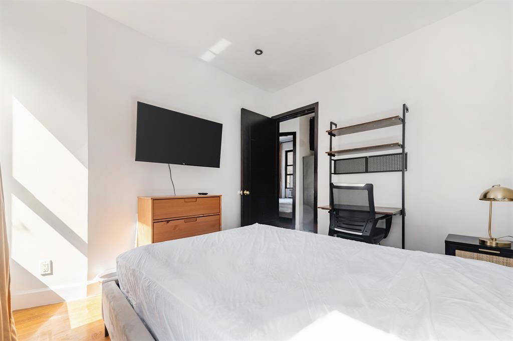 Furnished Room I 22min to Manhattan