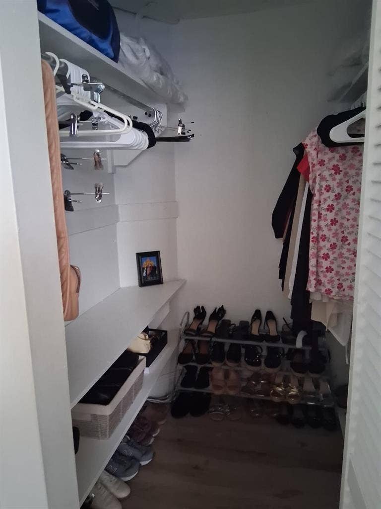 Private room w bathroom in Brickell
