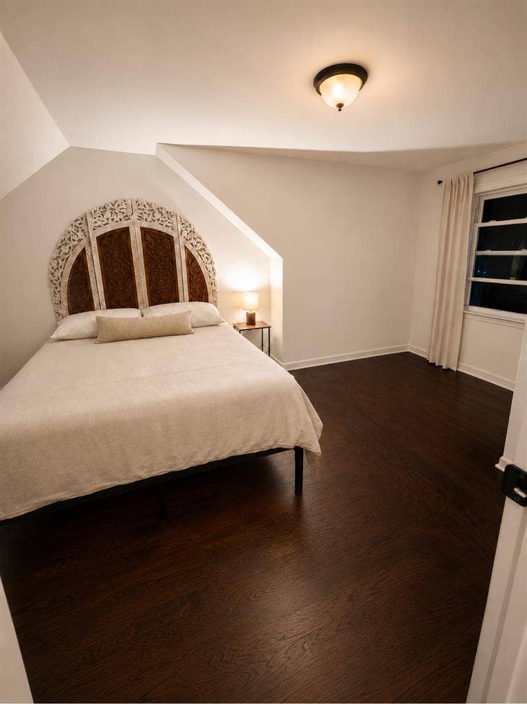 XL Luxury Private Rooms for Rent
