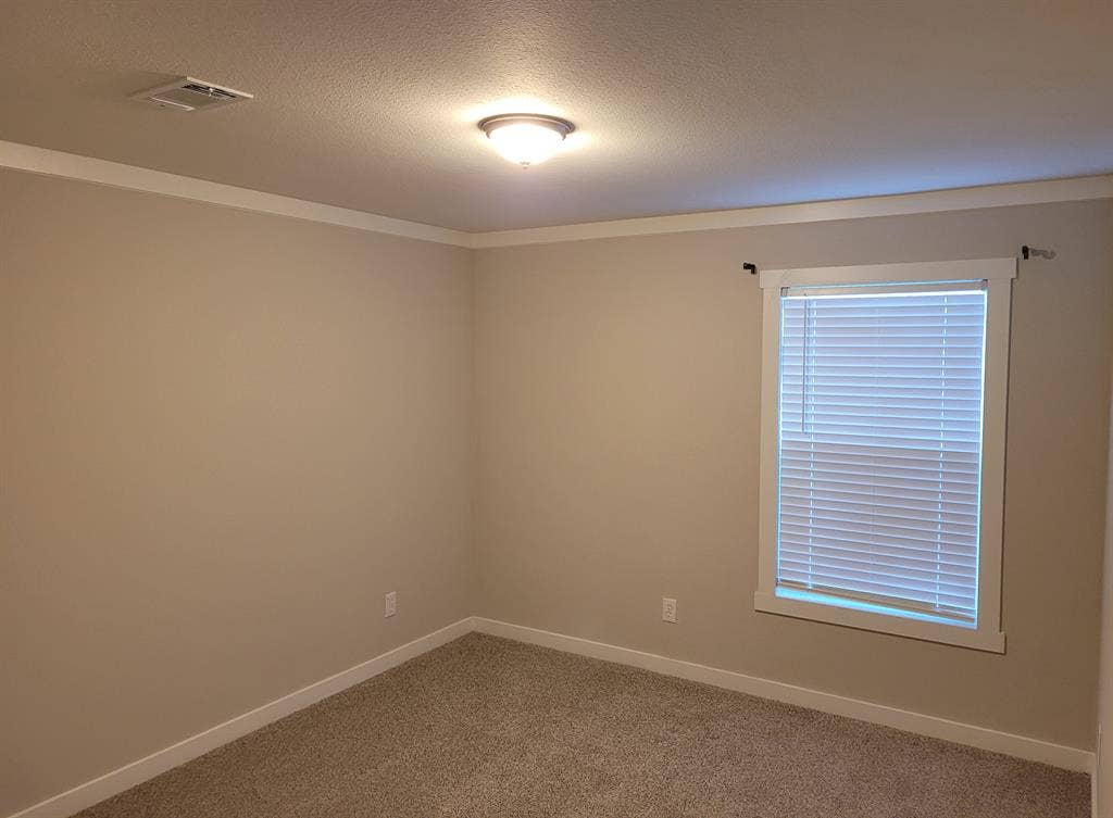 Rent is negotiable in Pearland