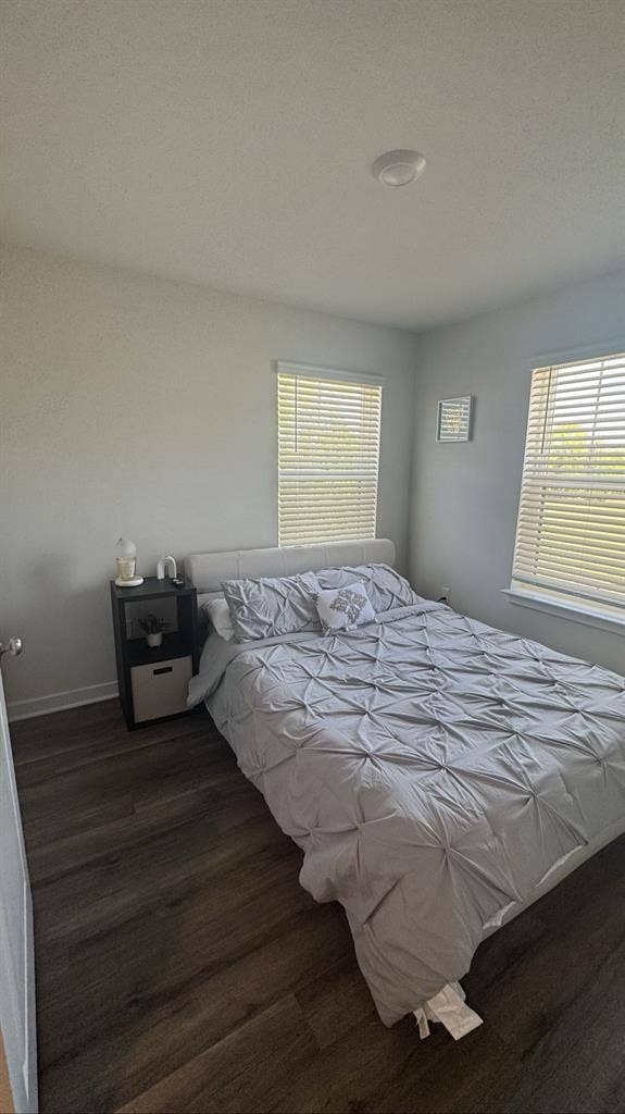 Room for Rent – (Brandywine, MD)