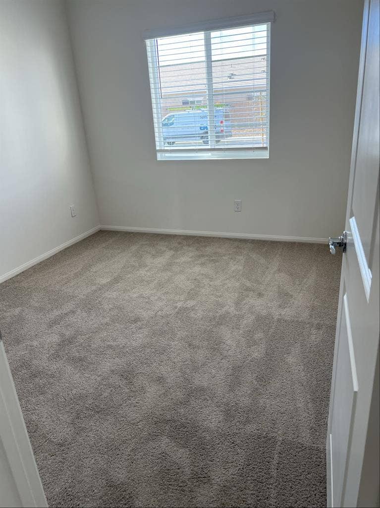 Rooms for rent In Perris ca