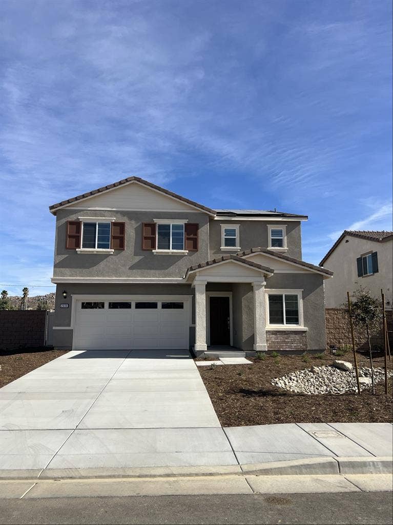 Rooms for rent In Perris ca
