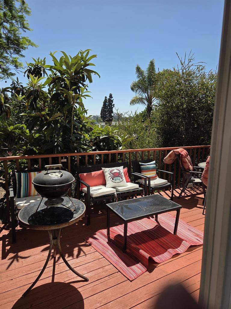Nice furnished room on private st.