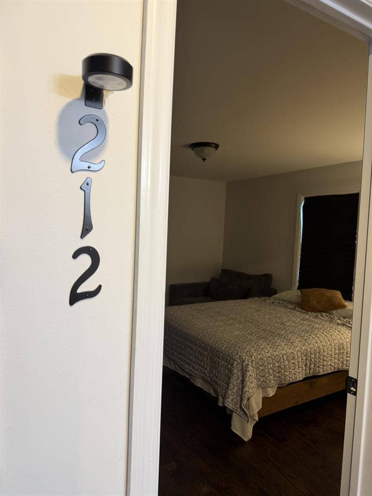 🏡 Luxury Private Rooms for Rent
