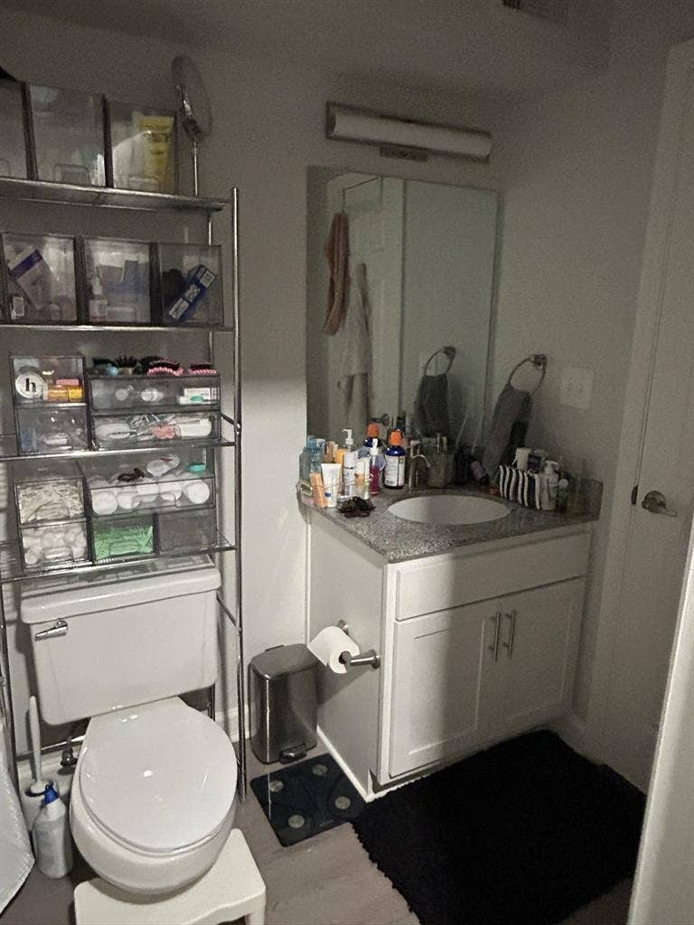 Big bedroom with private bathroom