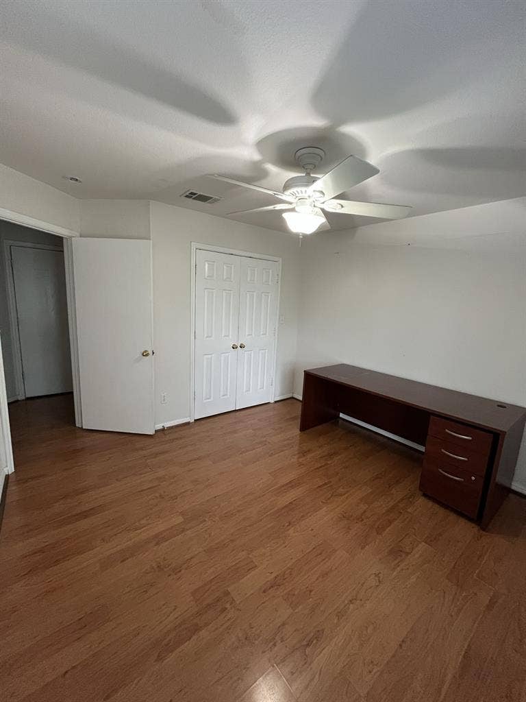 Private Room - 2 Bedroom Duplex